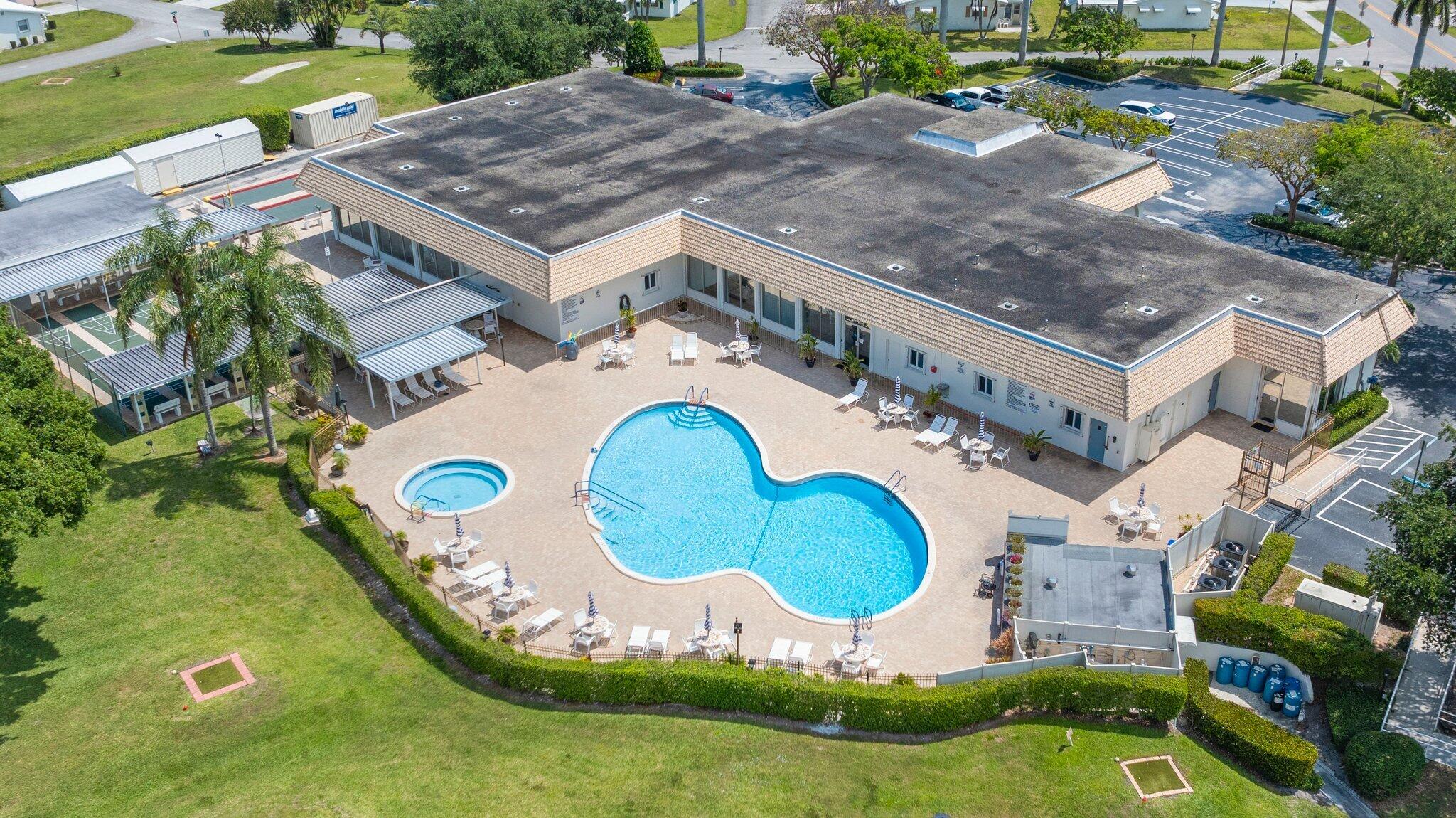 PALM BEACH LEISUREVILLE SEC 10 - Residential