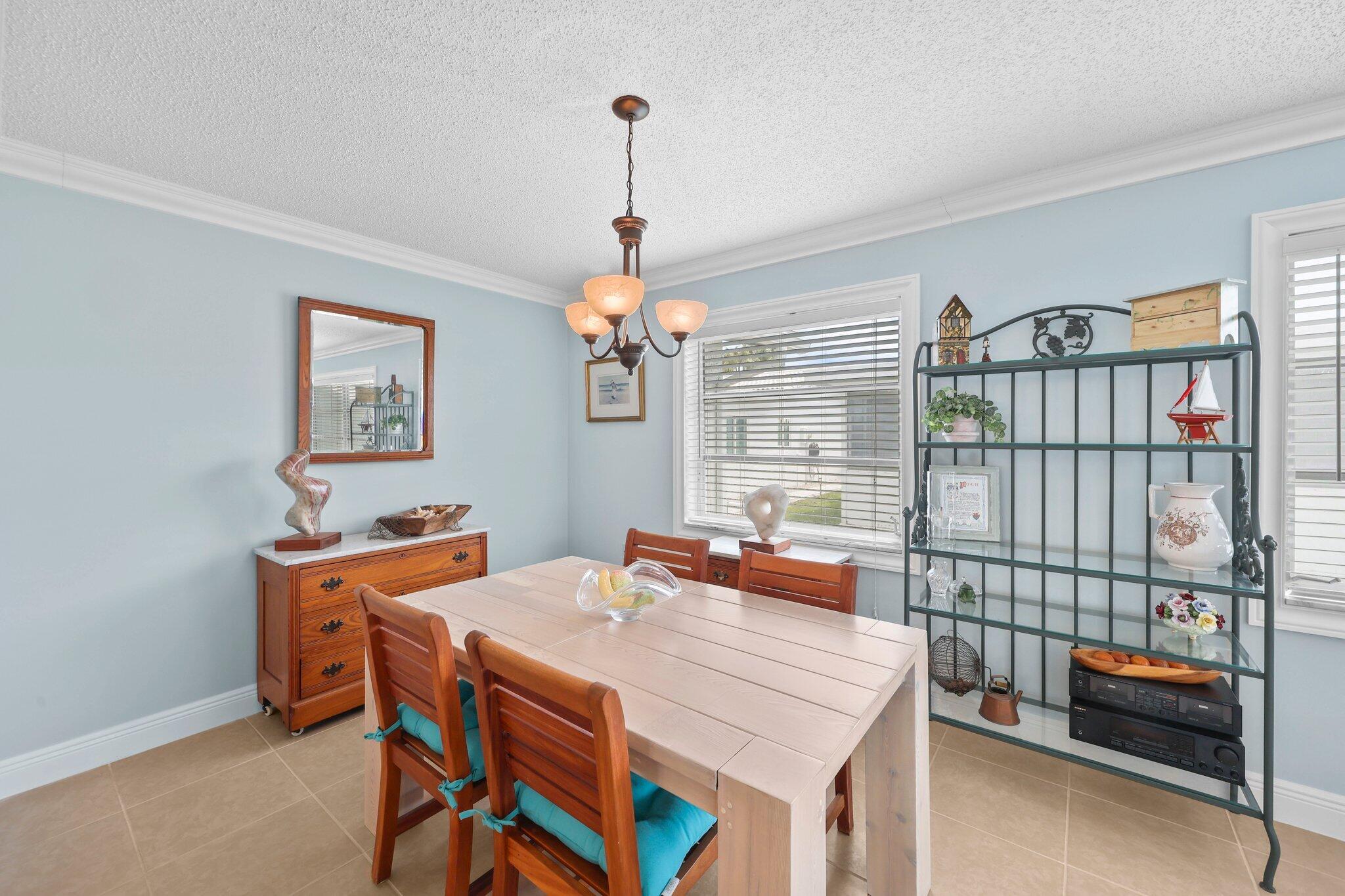 PALM BEACH LEISUREVILLE SEC 10 - Residential