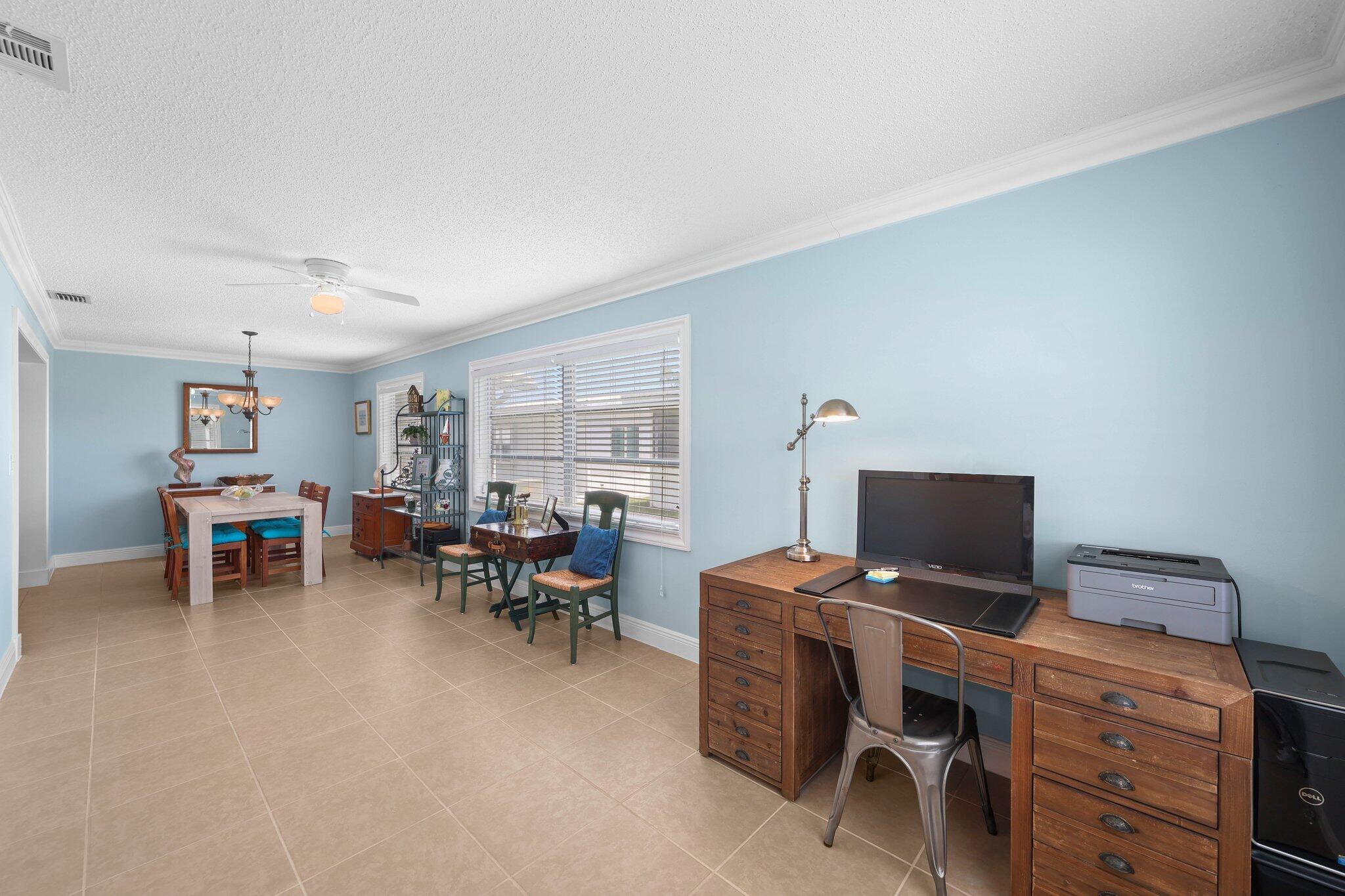 PALM BEACH LEISUREVILLE SEC 10 - Residential