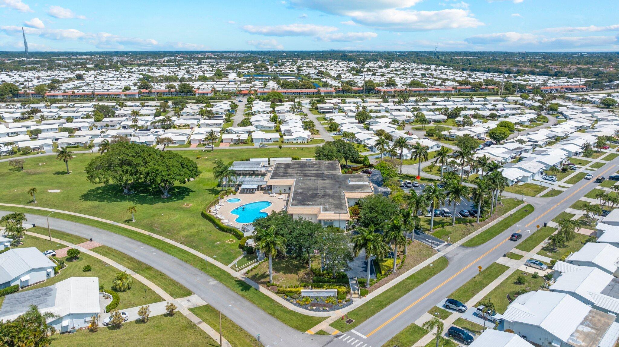 PALM BEACH LEISUREVILLE SEC 10 - Residential