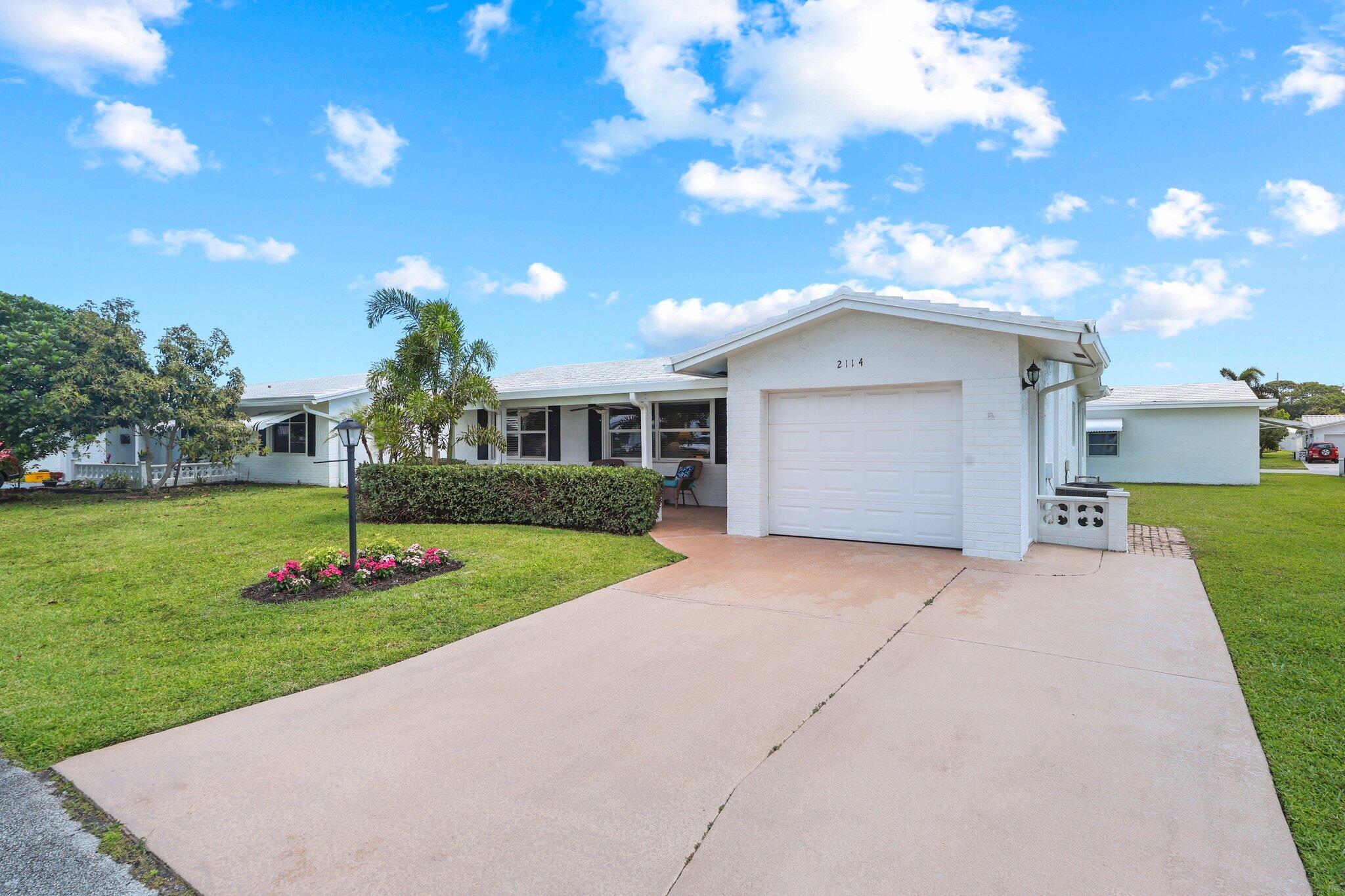 PALM BEACH LEISUREVILLE SEC 10 - Residential