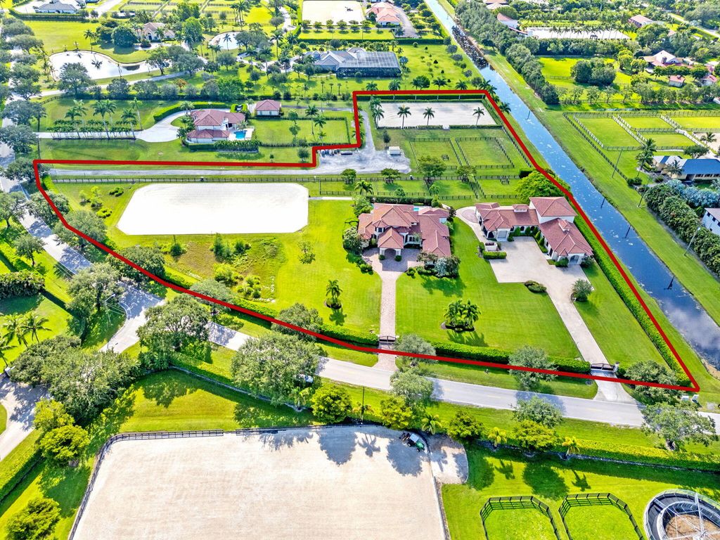 Photo of 3310 Palm Beach Point Boulevard, Wellington, FL 33414 (MLS # B26025925)