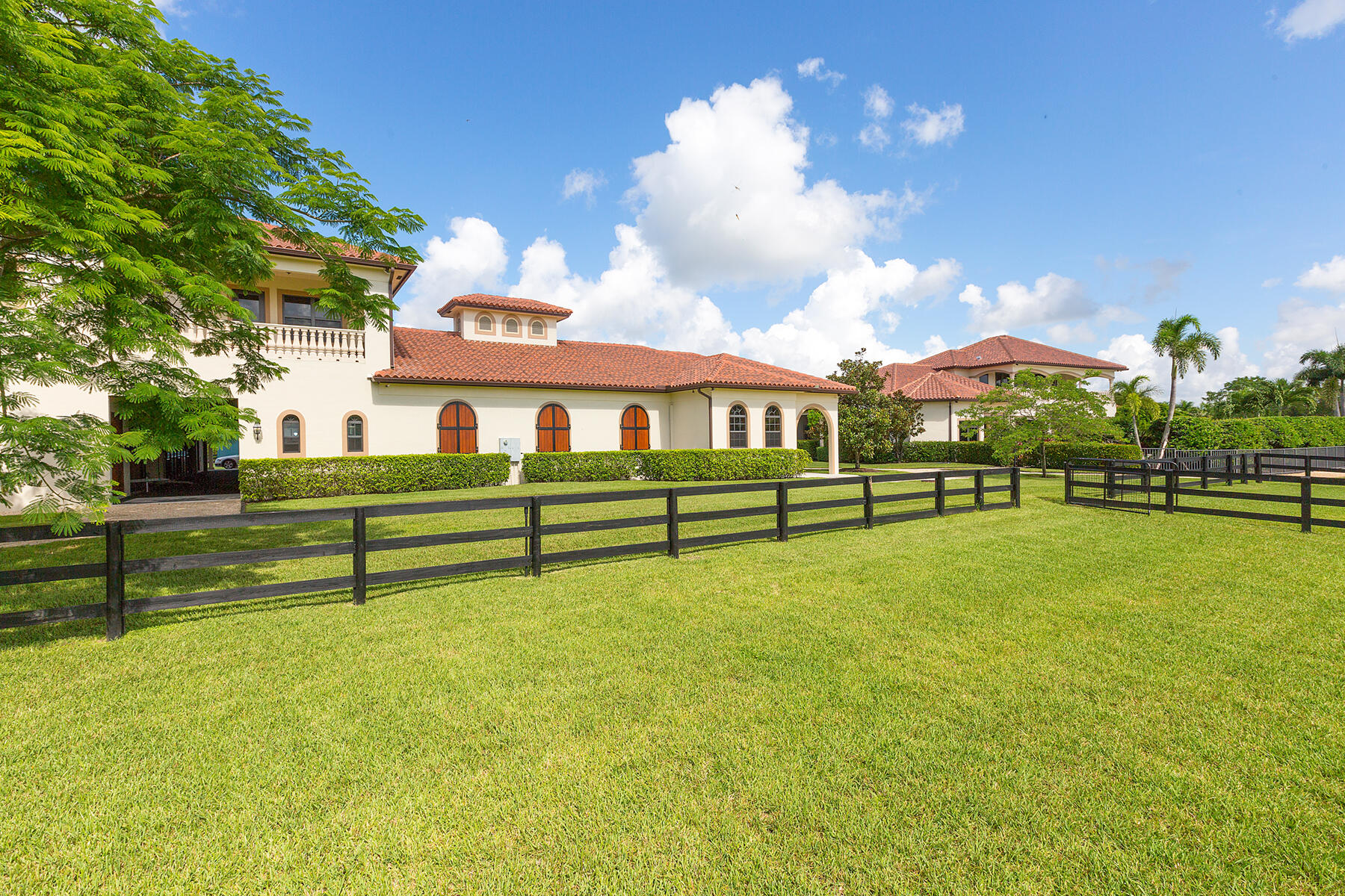 PALM BEACH POINT - Residential Lease
