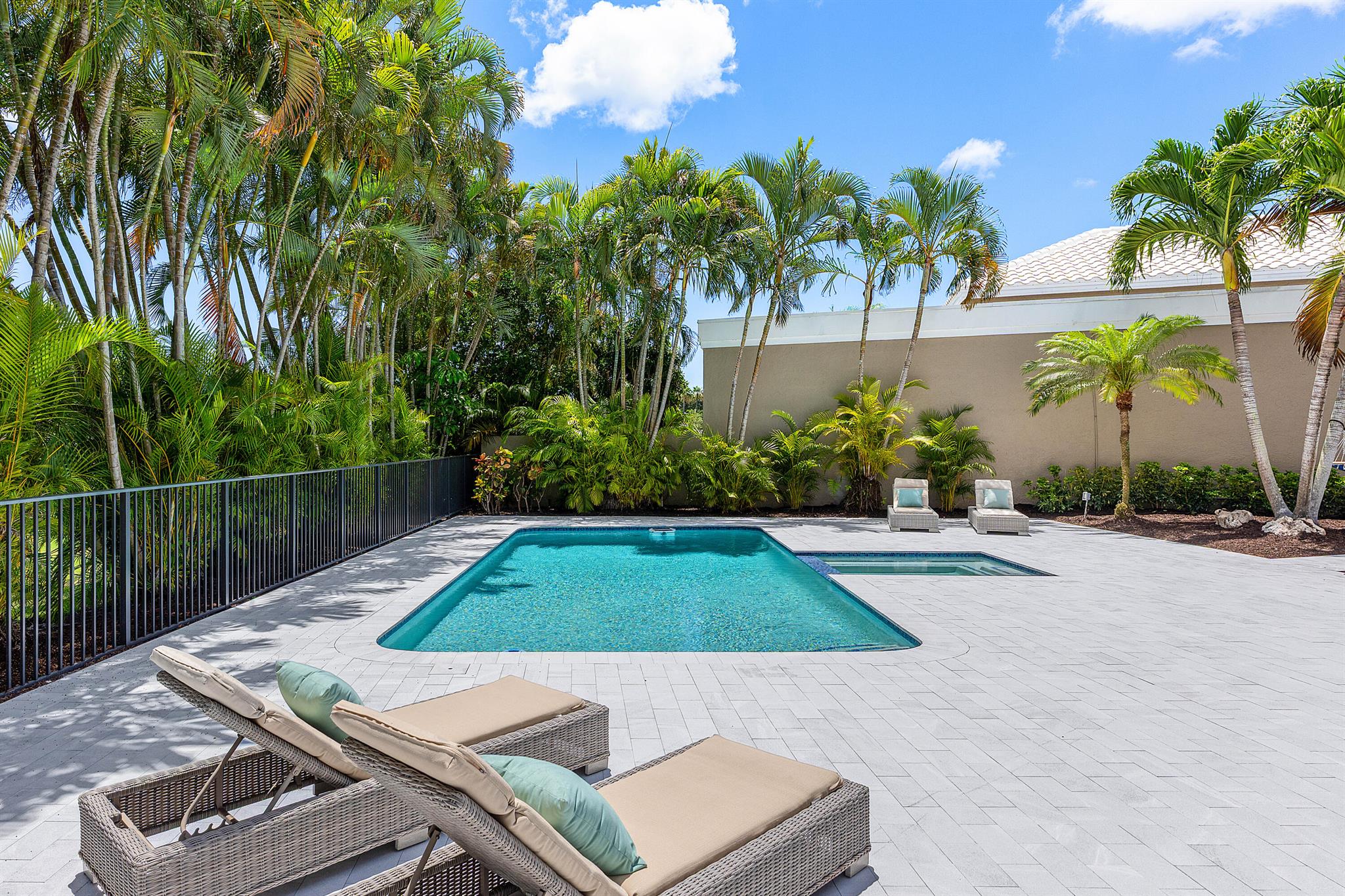 ASCOT / POLO CLUB - Residential