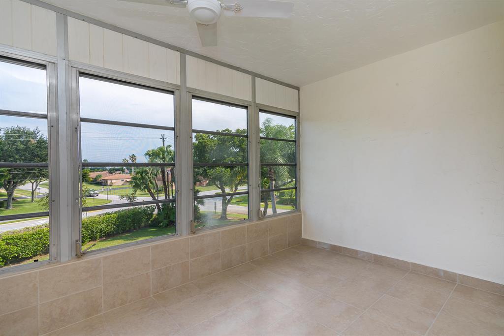 VILLAGES OF ORIOLE BONAIRE - Residential