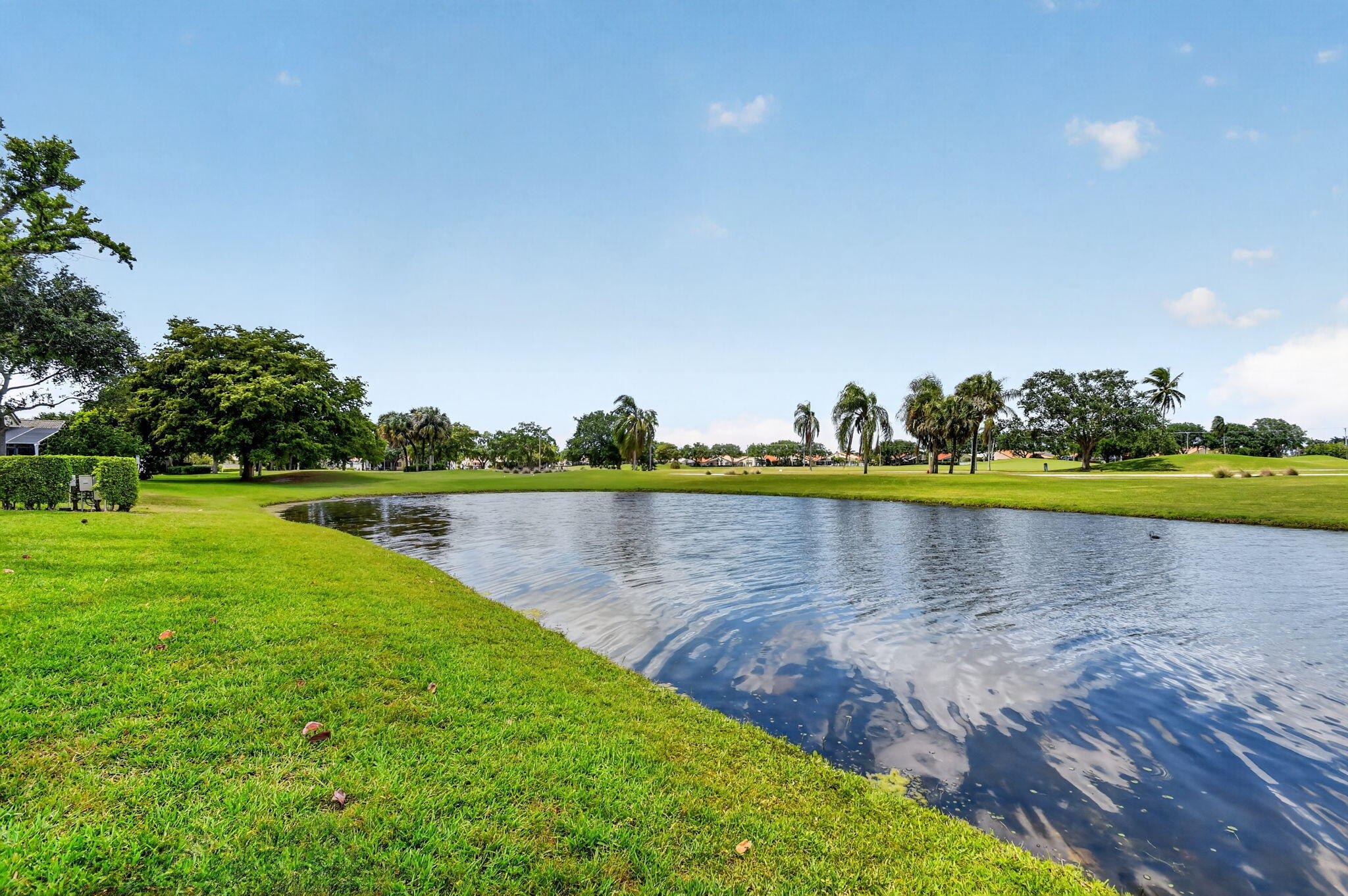 LAKERIDGE GREENS - Residential