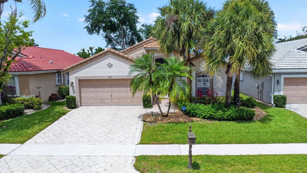 Photo of 6745 Sun River Road, Boynton Beach, FL 33437 (MLS # B26015104)