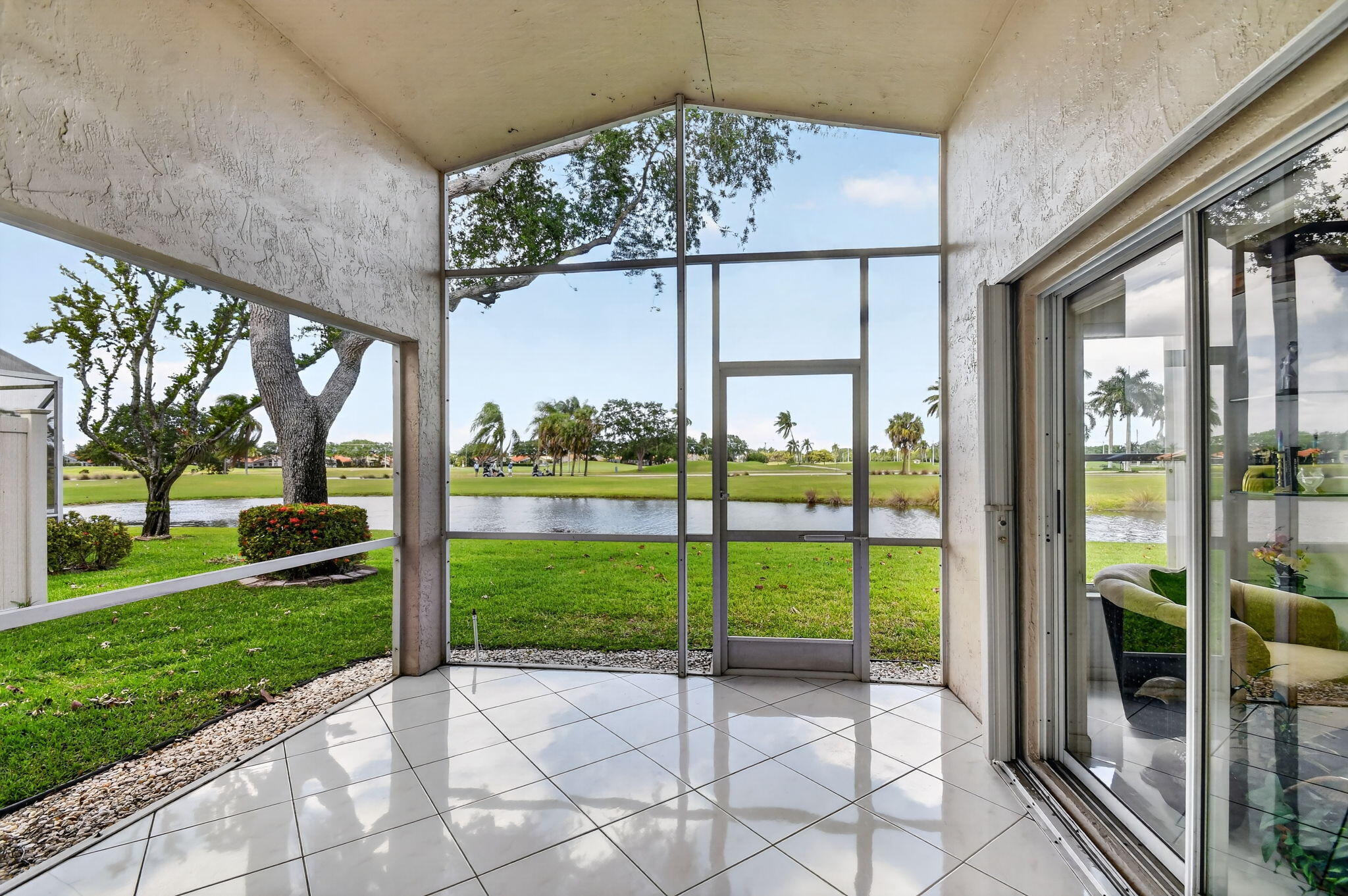 LAKERIDGE GREENS - Residential