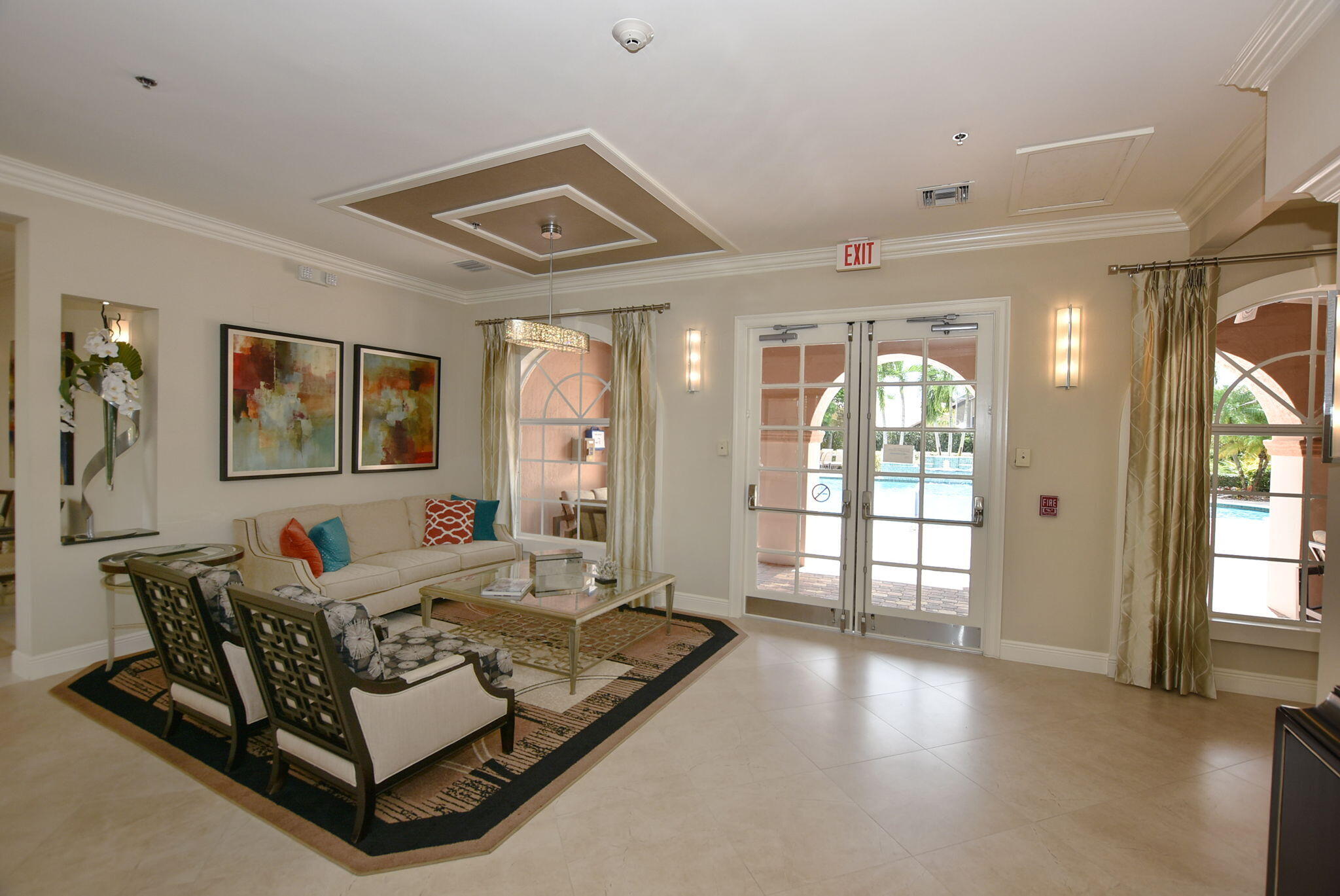 LAKERIDGE GREENS - Residential