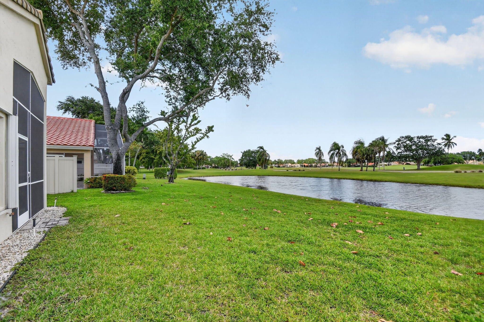 LAKERIDGE GREENS - Residential