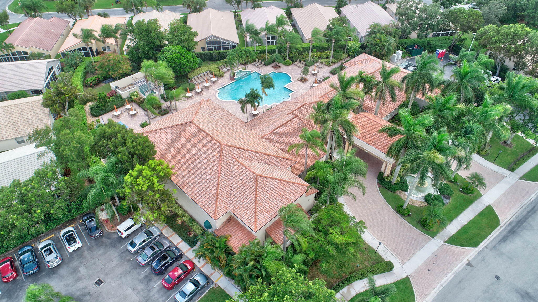 LAKERIDGE GREENS - Residential