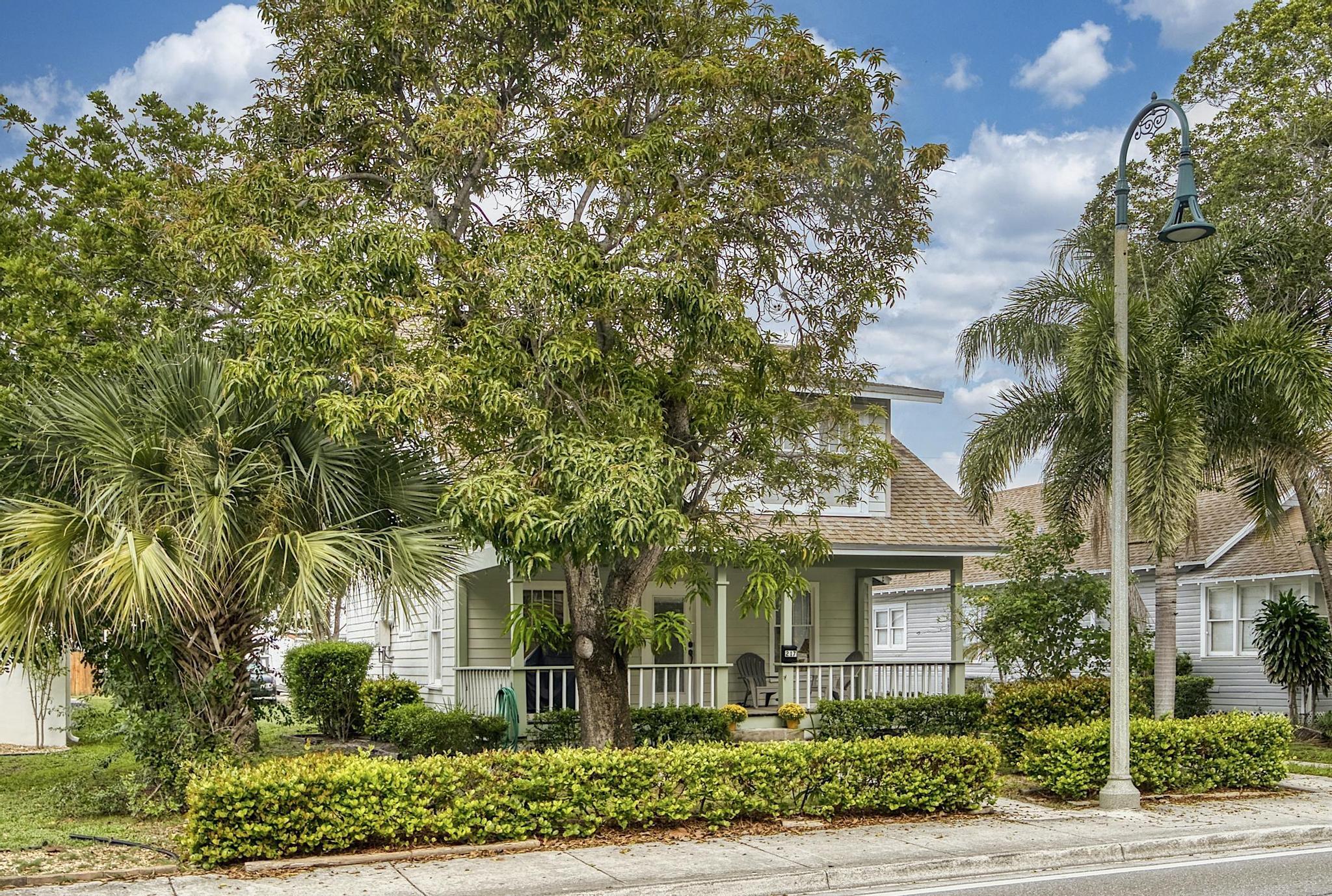 217 S Federal Highway