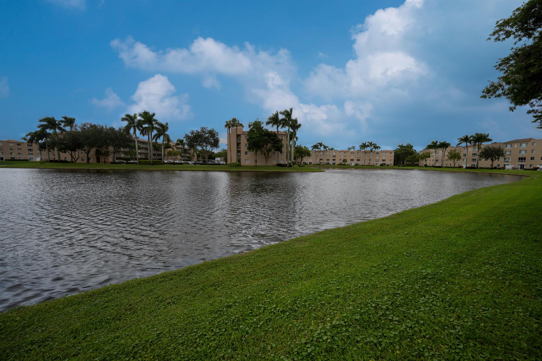 CORAL COVE CORAL LAKES - Residential
