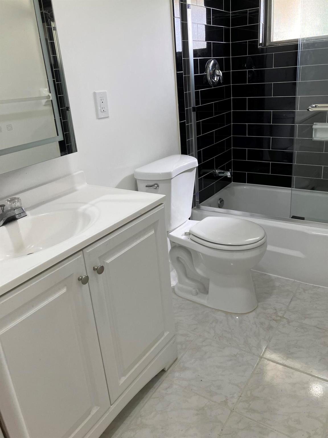 CRESTHAVEN VILLAS NO 10 C - Residential Lease