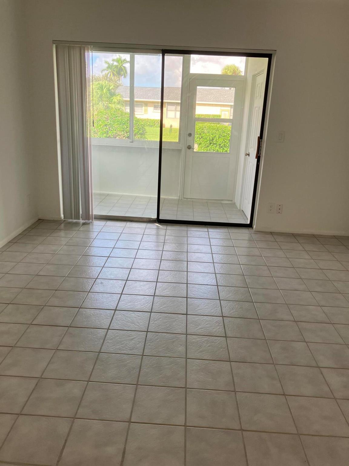 CRESTHAVEN VILLAS NO 10 C - Residential Lease