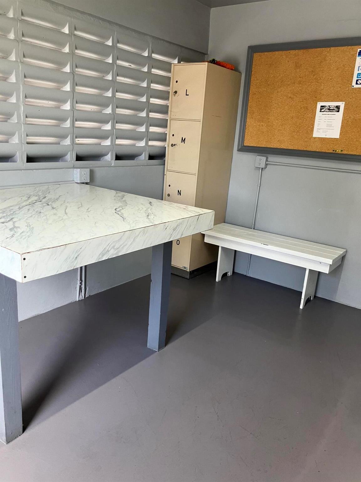 CRESTHAVEN VILLAS NO 10 C - Residential Lease