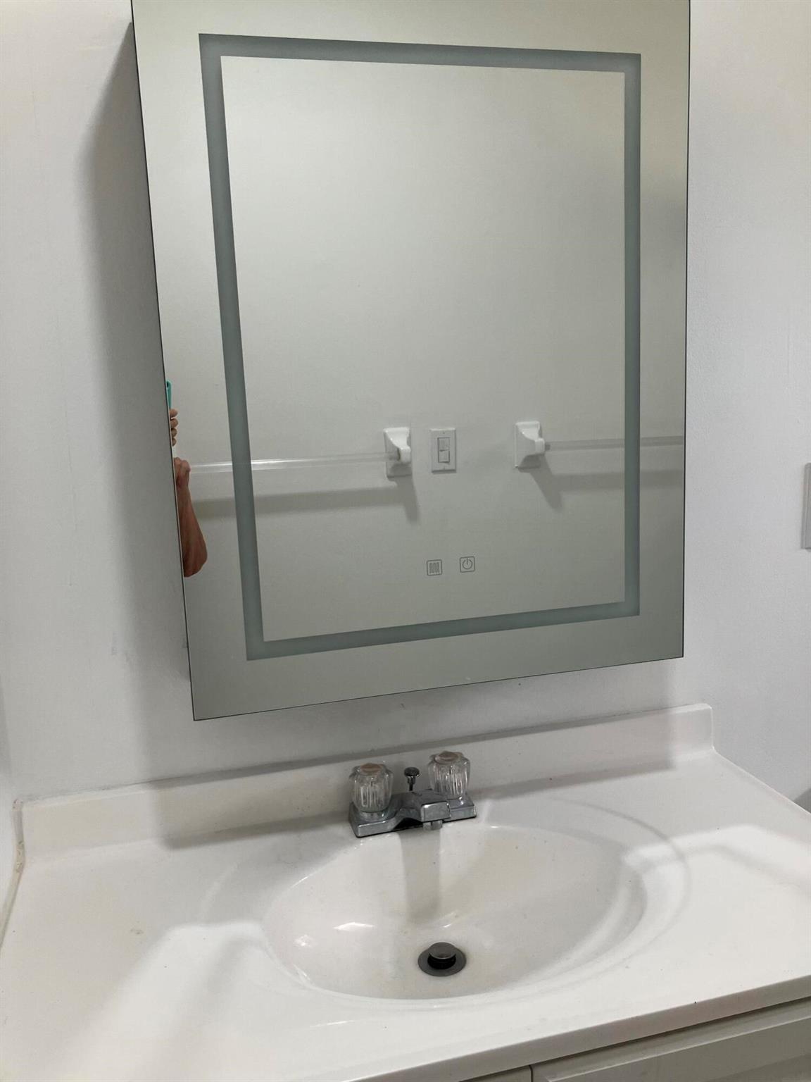 CRESTHAVEN VILLAS NO 10 C - Residential Lease