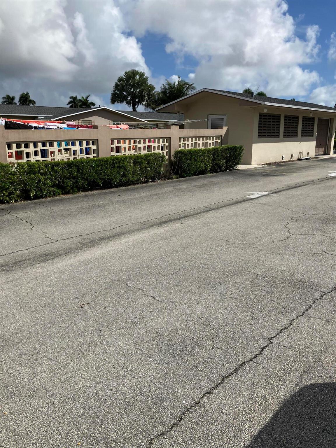 CRESTHAVEN VILLAS NO 10 C - Residential Lease