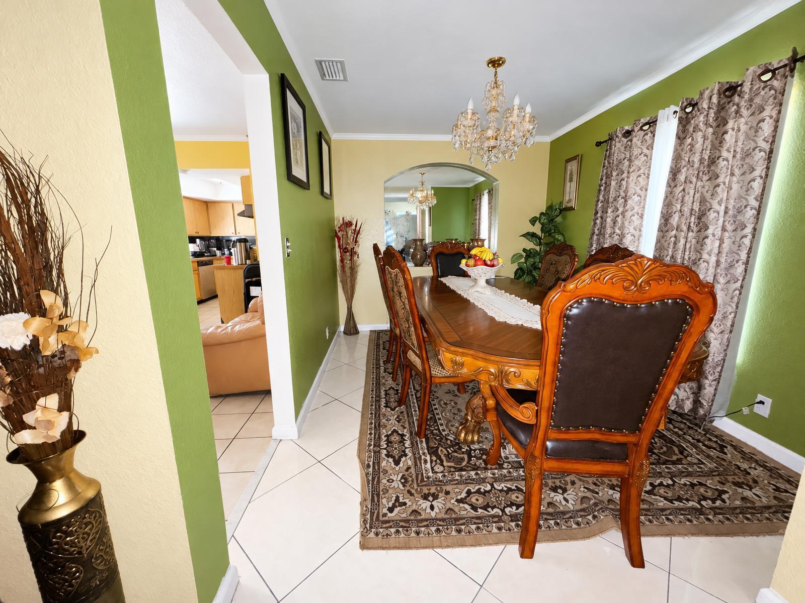 6808 MERION Court