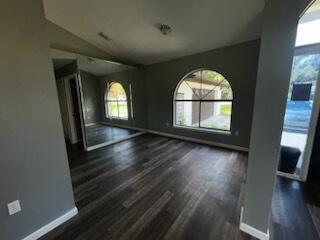 108 Greentree Lane
