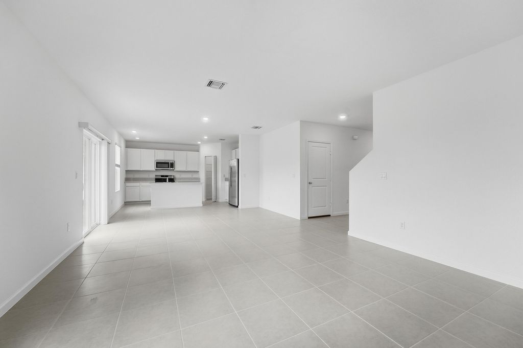 Photo of 10485 NW Suncrest Loop, Port Saint Lucie, FL 34987 (MLS # R11166932)