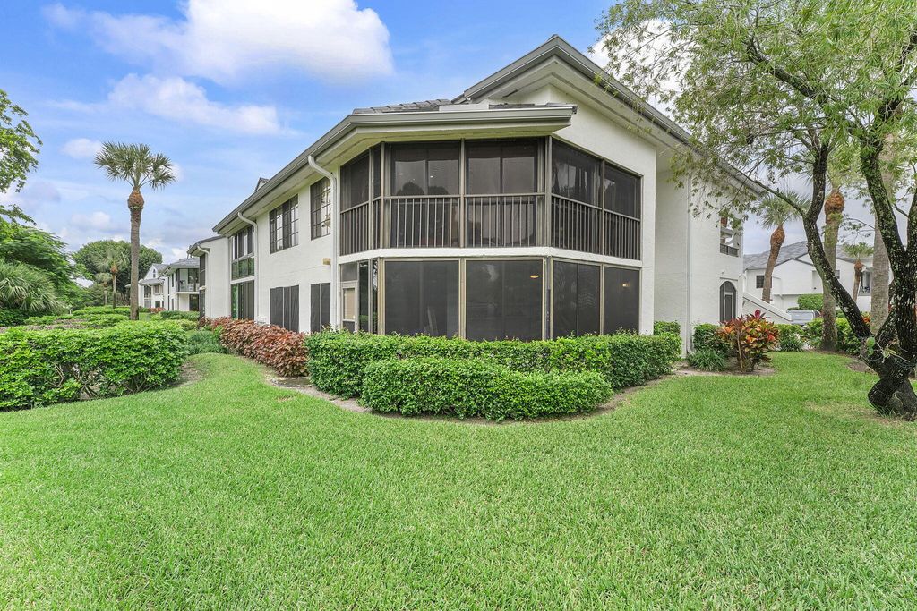 Photo of 15782 Loch Maree Lane #3701, Delray Beach, FL 33446 (MLS # R11131837)