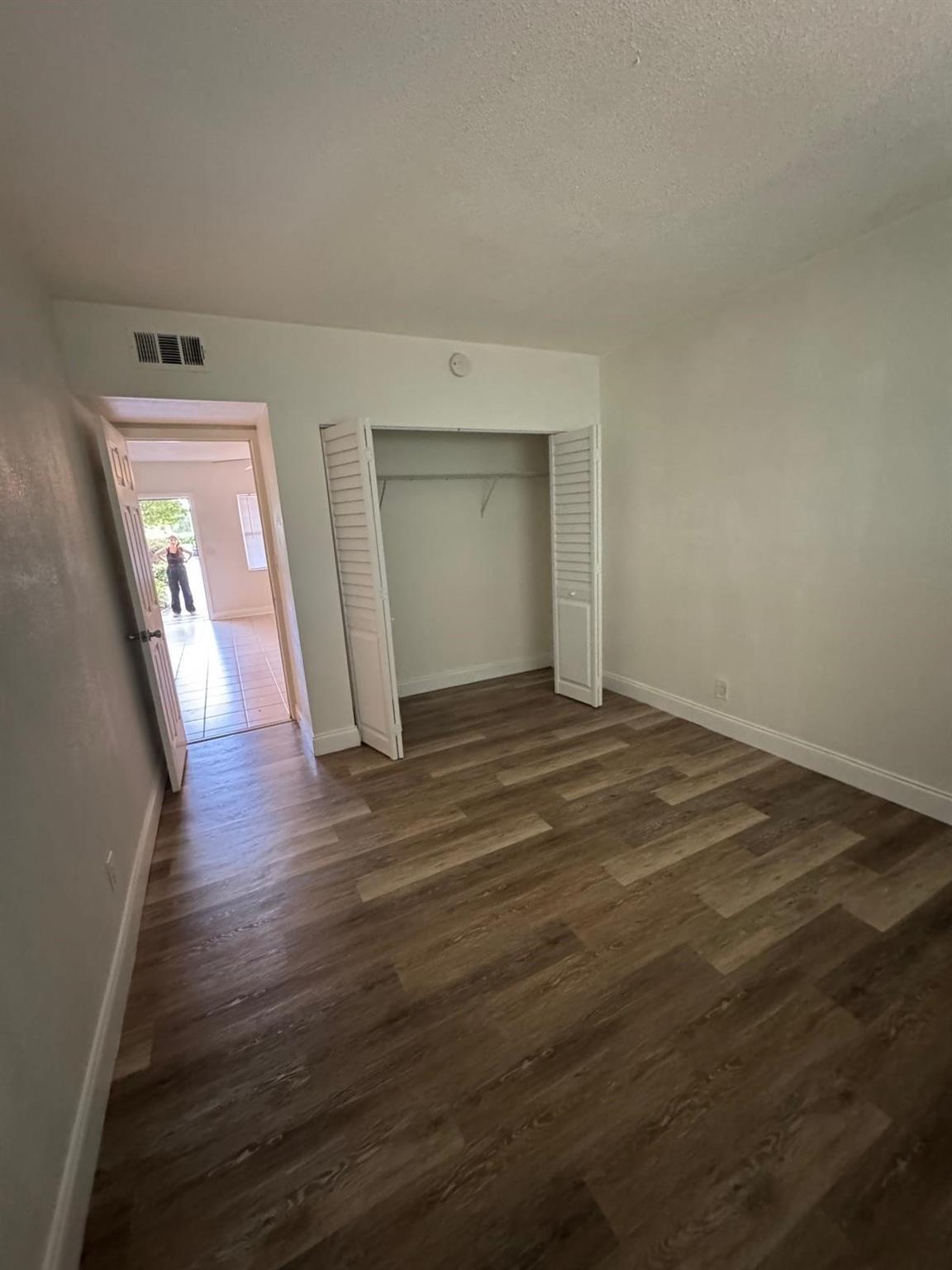 260 NW 19th St