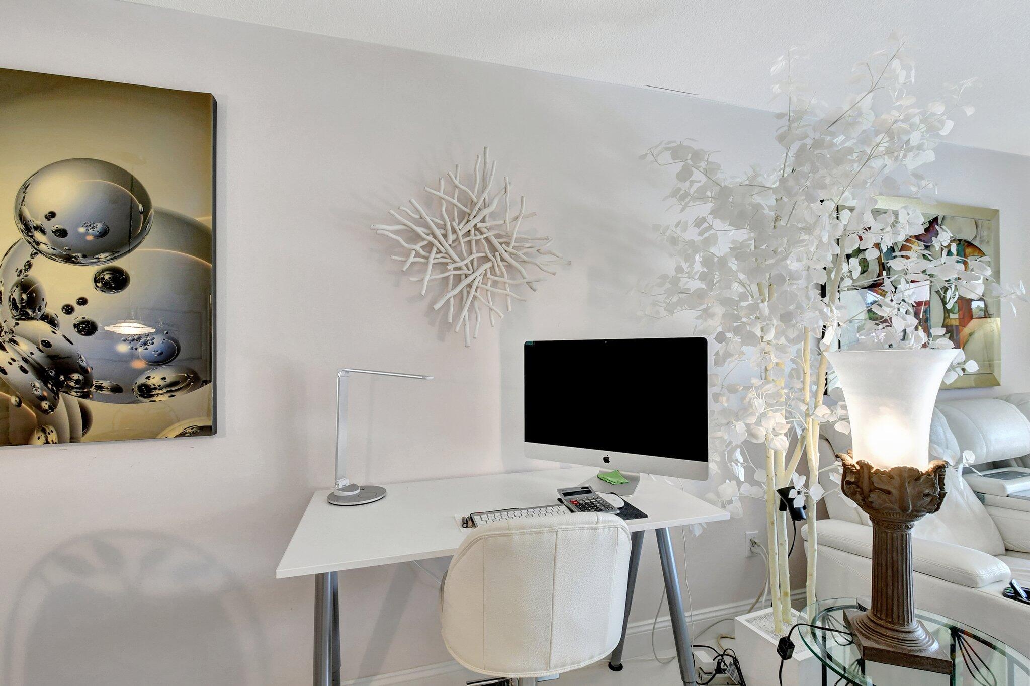 FAIRWAYS OF BOCA LAGO CONDO - Residential