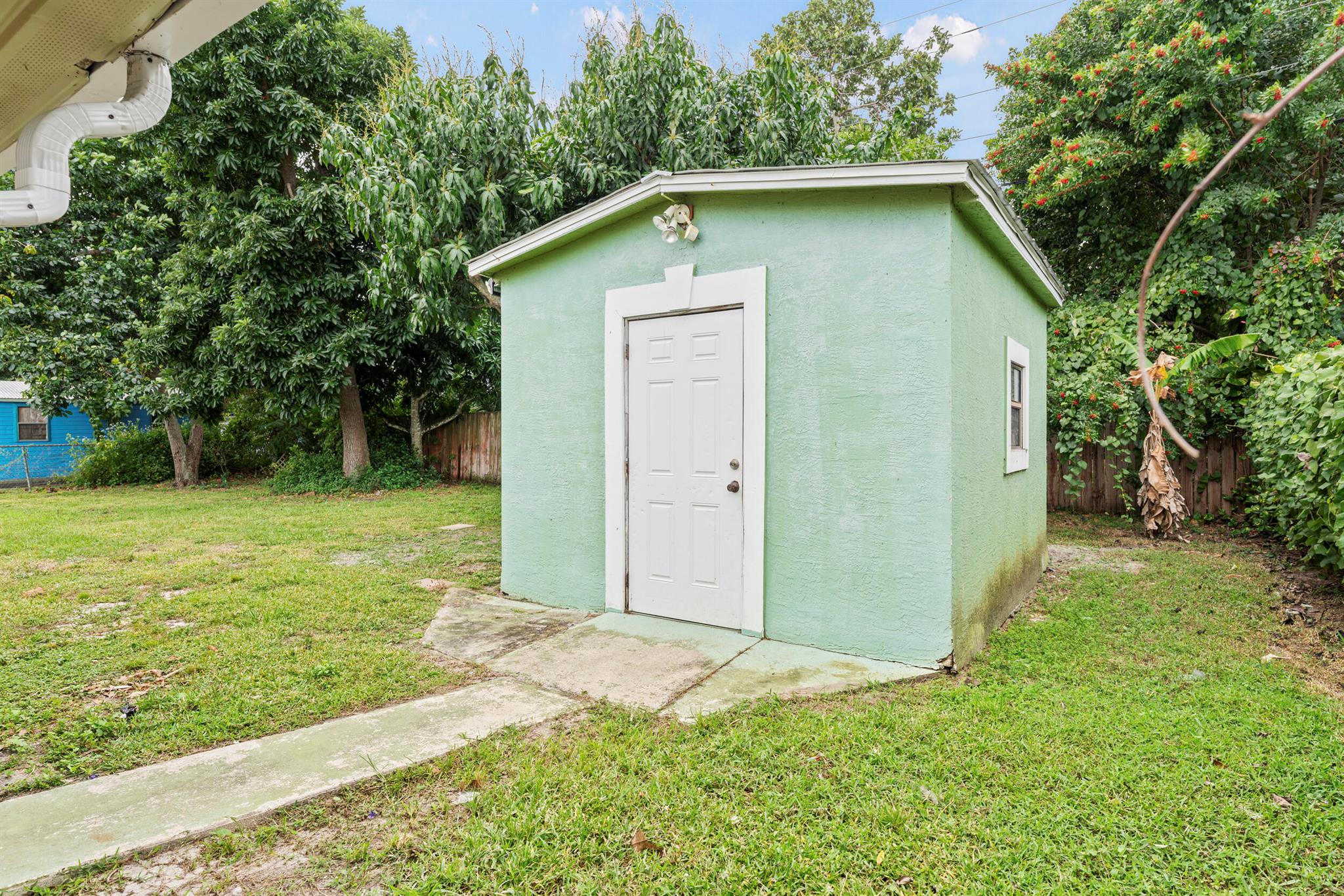 RIVER PARK UNIT 6 - Residential