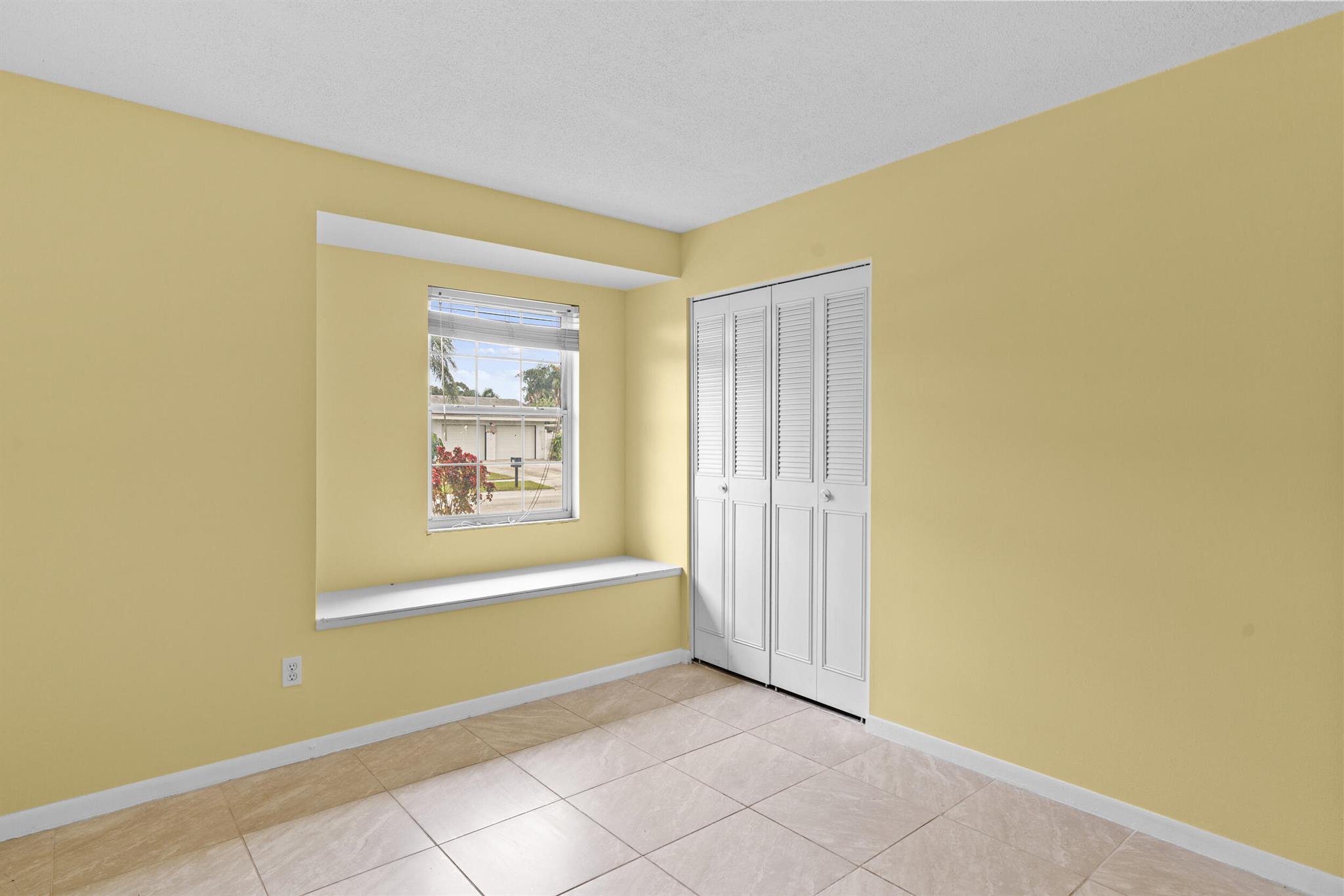 RIVER PARK UNIT 6 - Residential