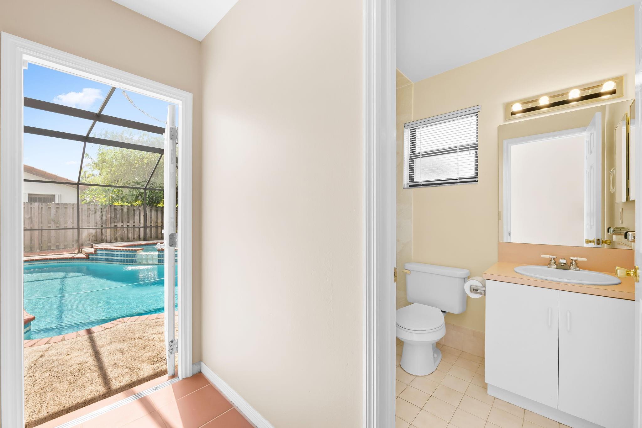 Waverly Hundred 141-40 B - Residential