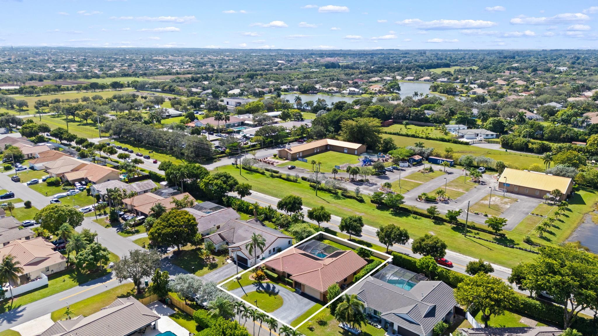 Waverly Hundred 141-40 B - Residential