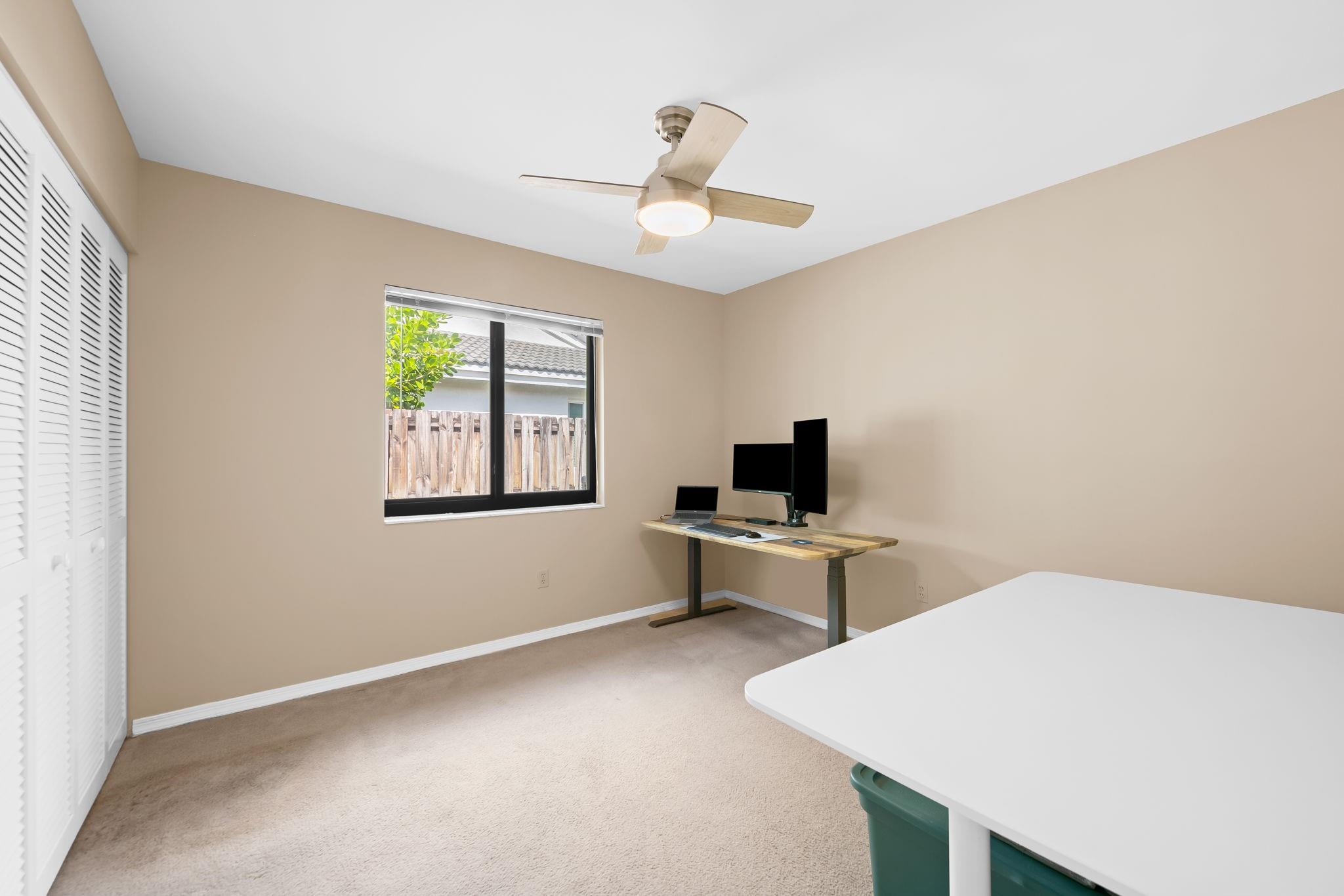 Waverly Hundred 141-40 B - Residential