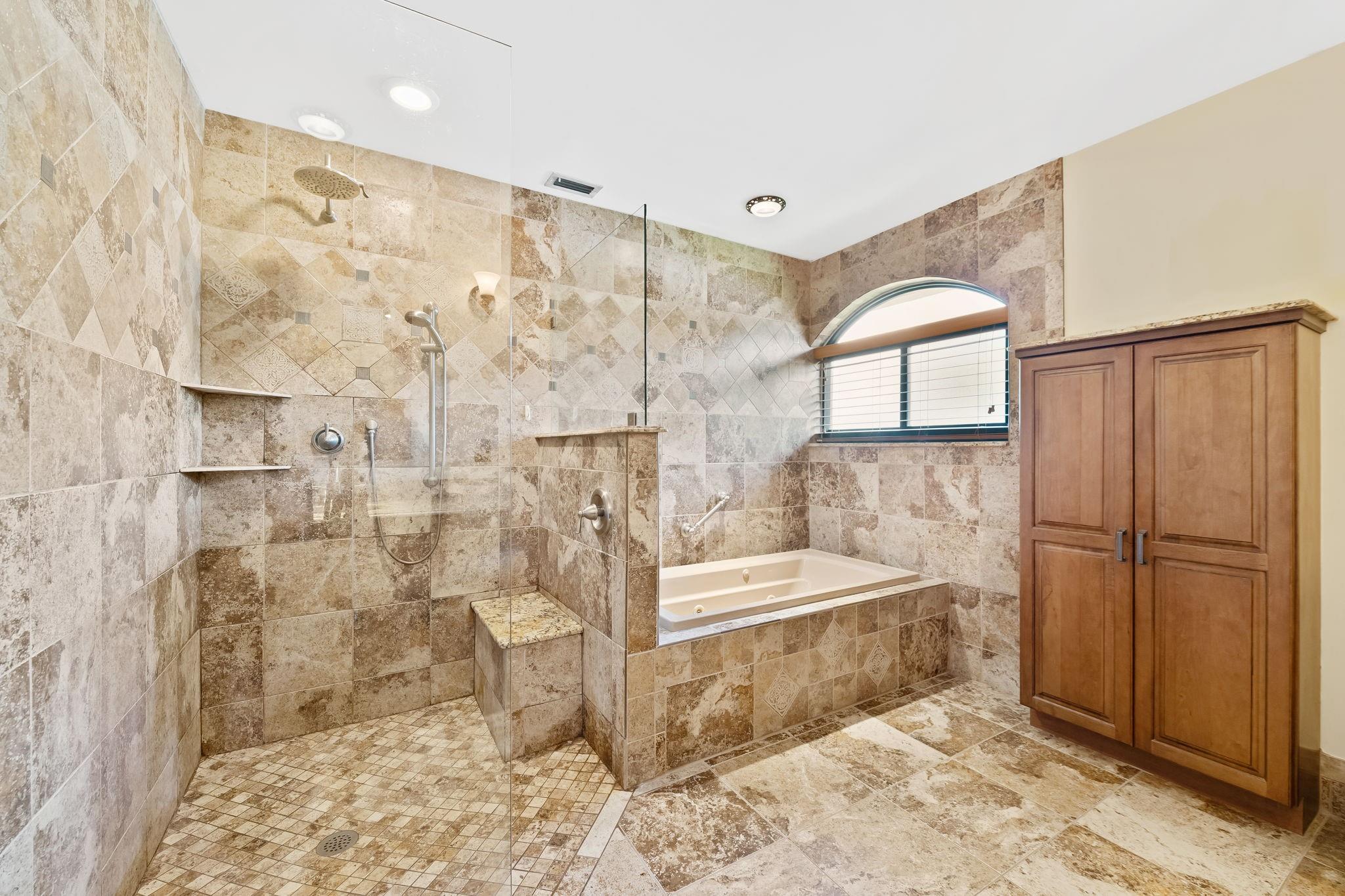 Waverly Hundred 141-40 B - Residential