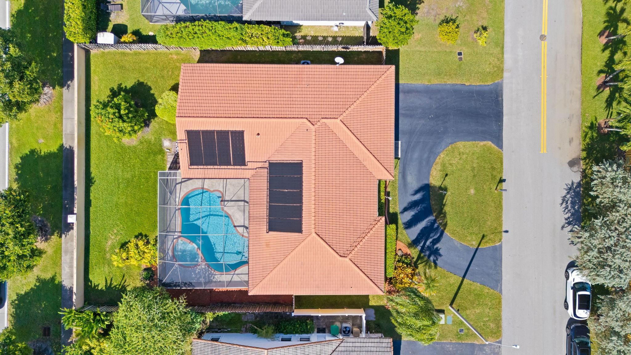 6221 Sedgewyck Cir W