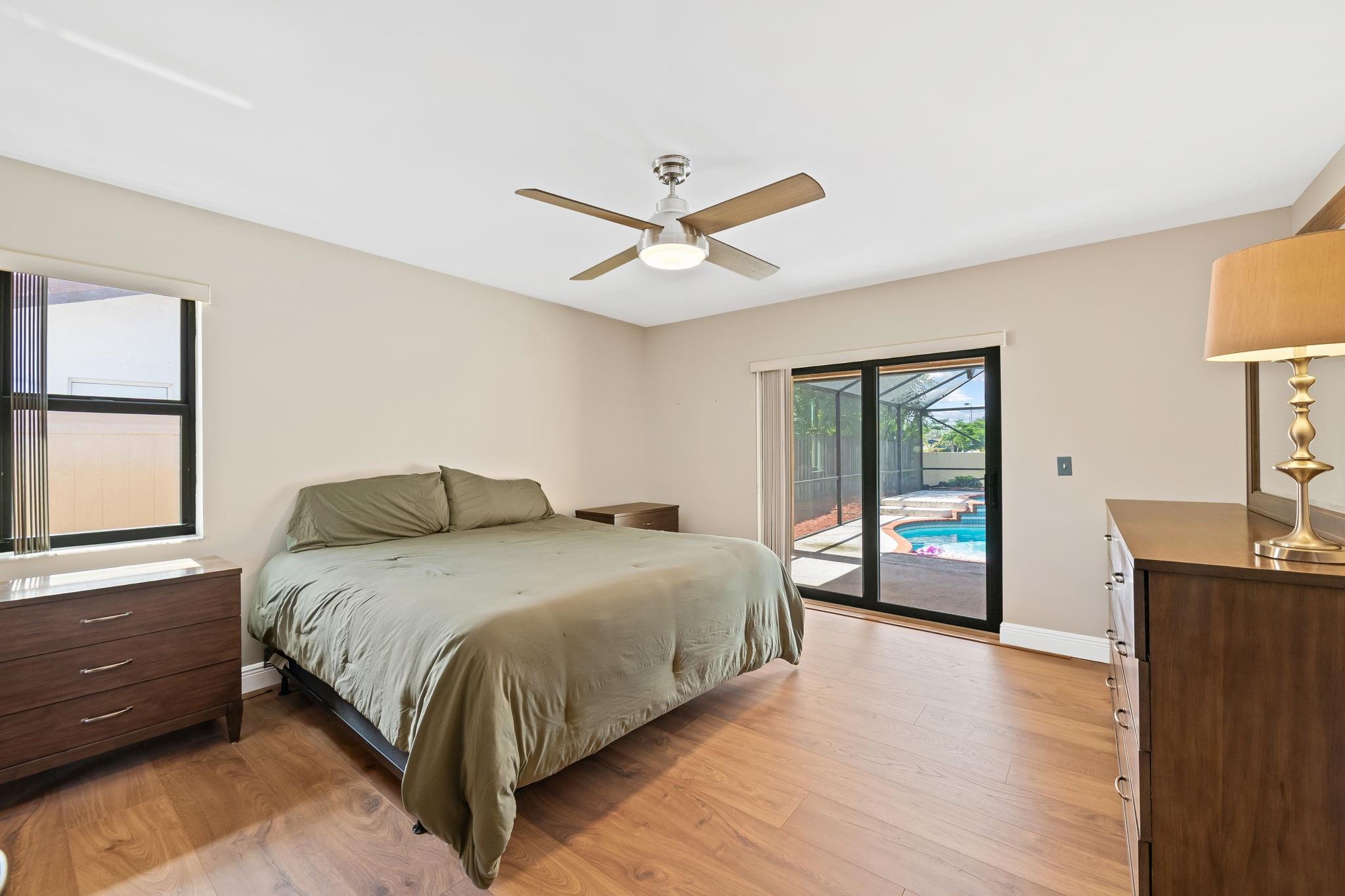 Waverly Hundred 141-40 B - Residential