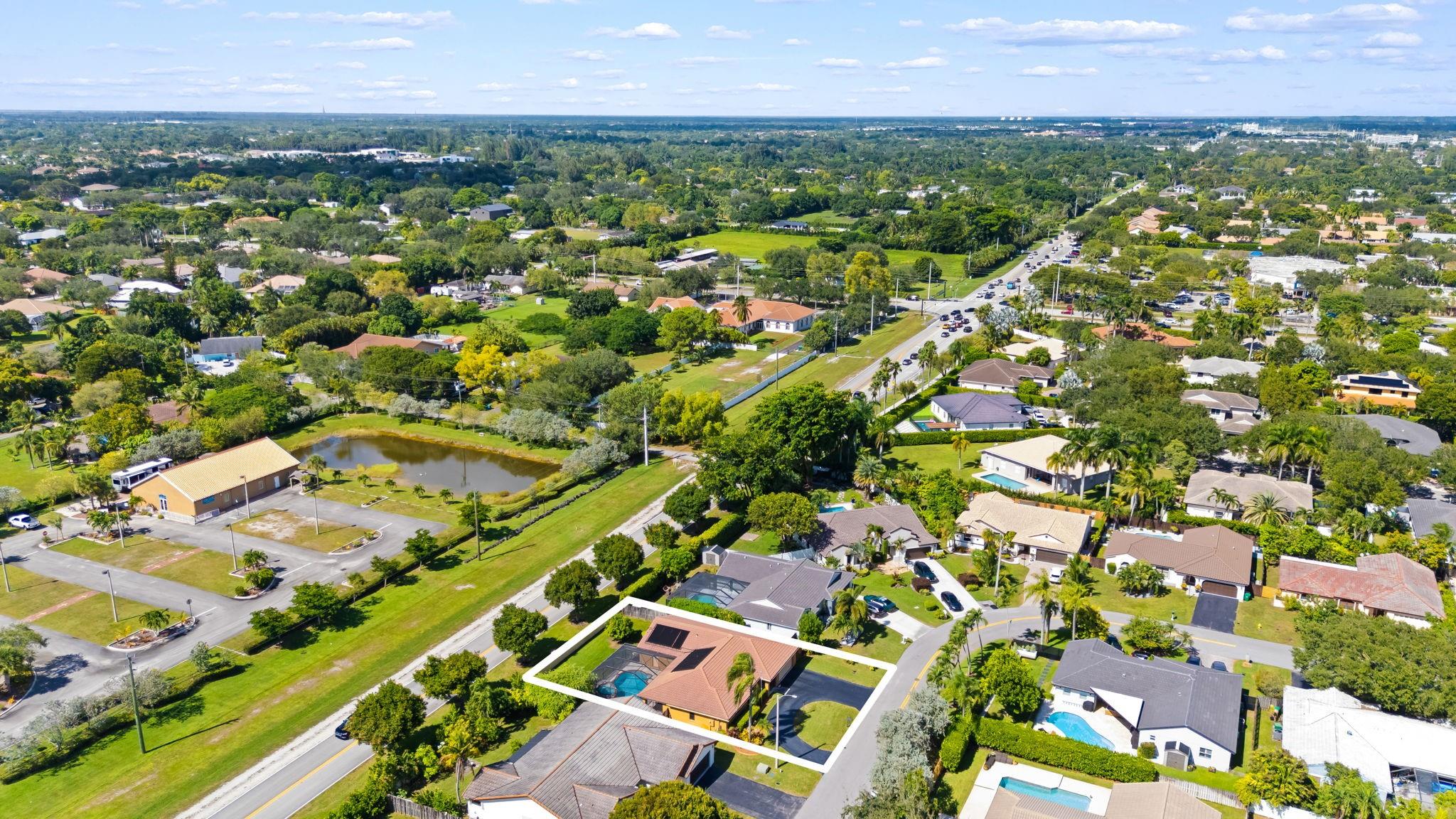 Waverly Hundred 141-40 B - Residential