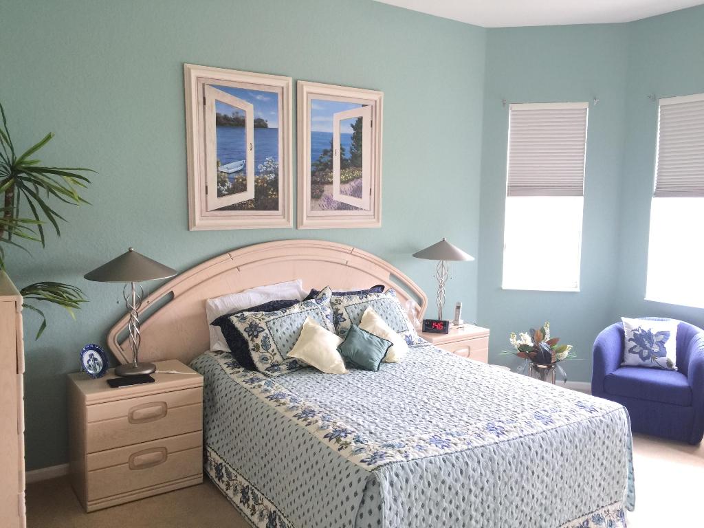 VENETIAN ISLES - Residential