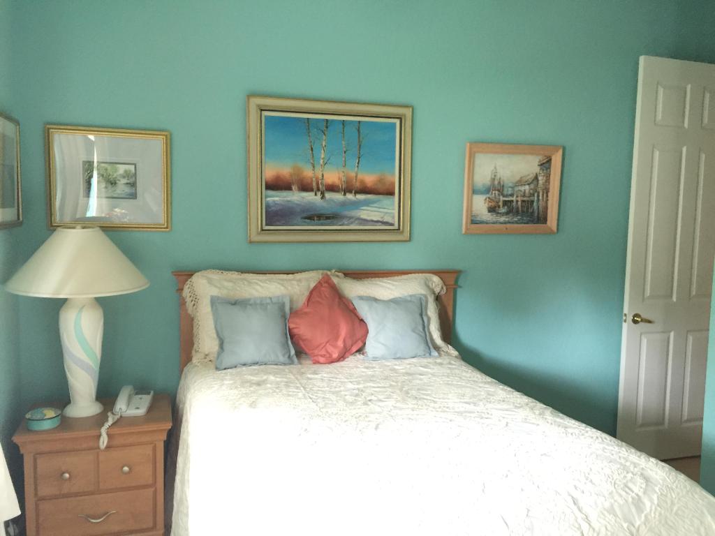 VENETIAN ISLES - Residential