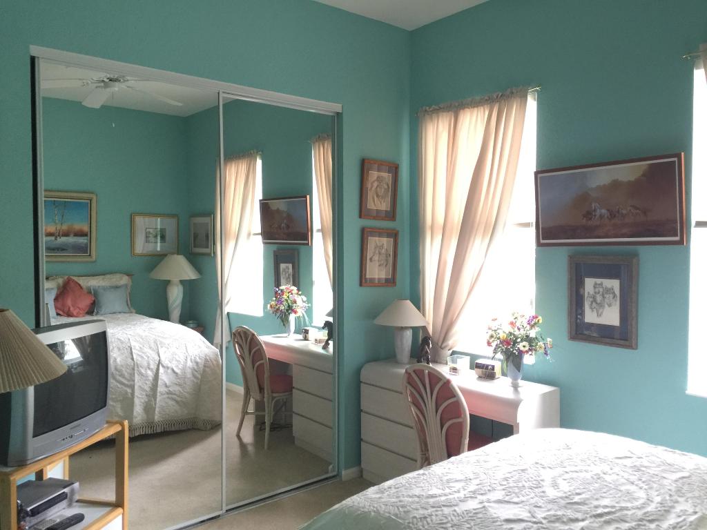 VENETIAN ISLES - Residential