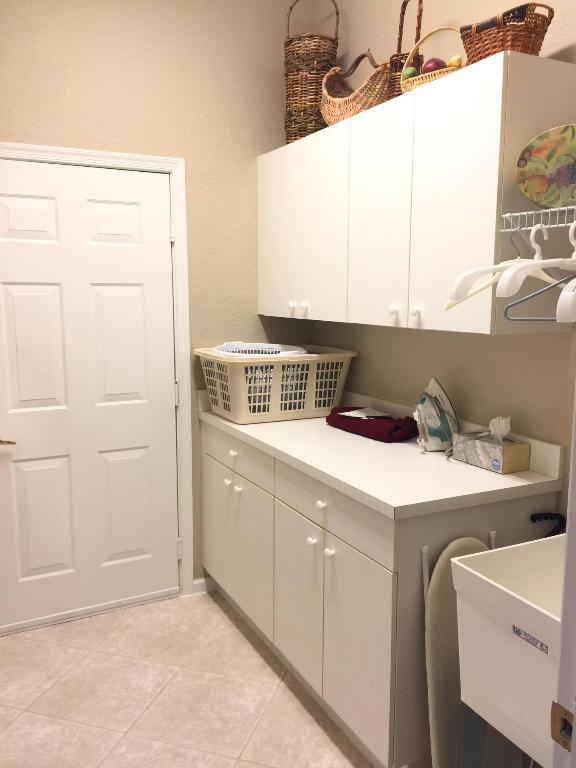 VENETIAN ISLES - Residential