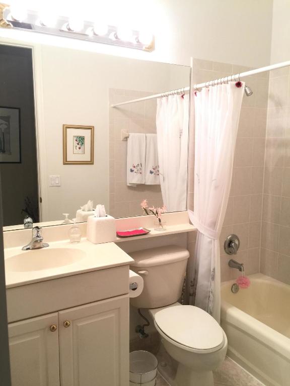 VENETIAN ISLES - Residential