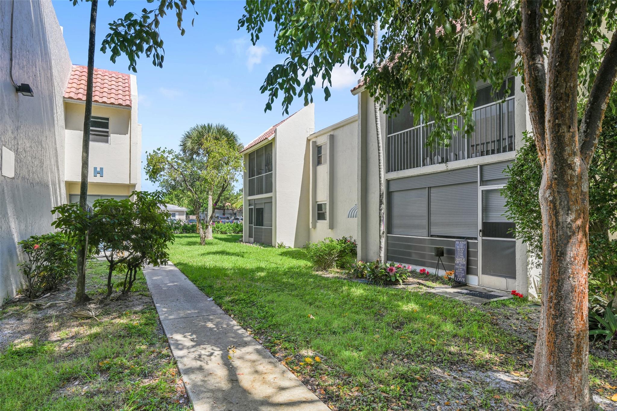 Deerfield Pines condo - Residential