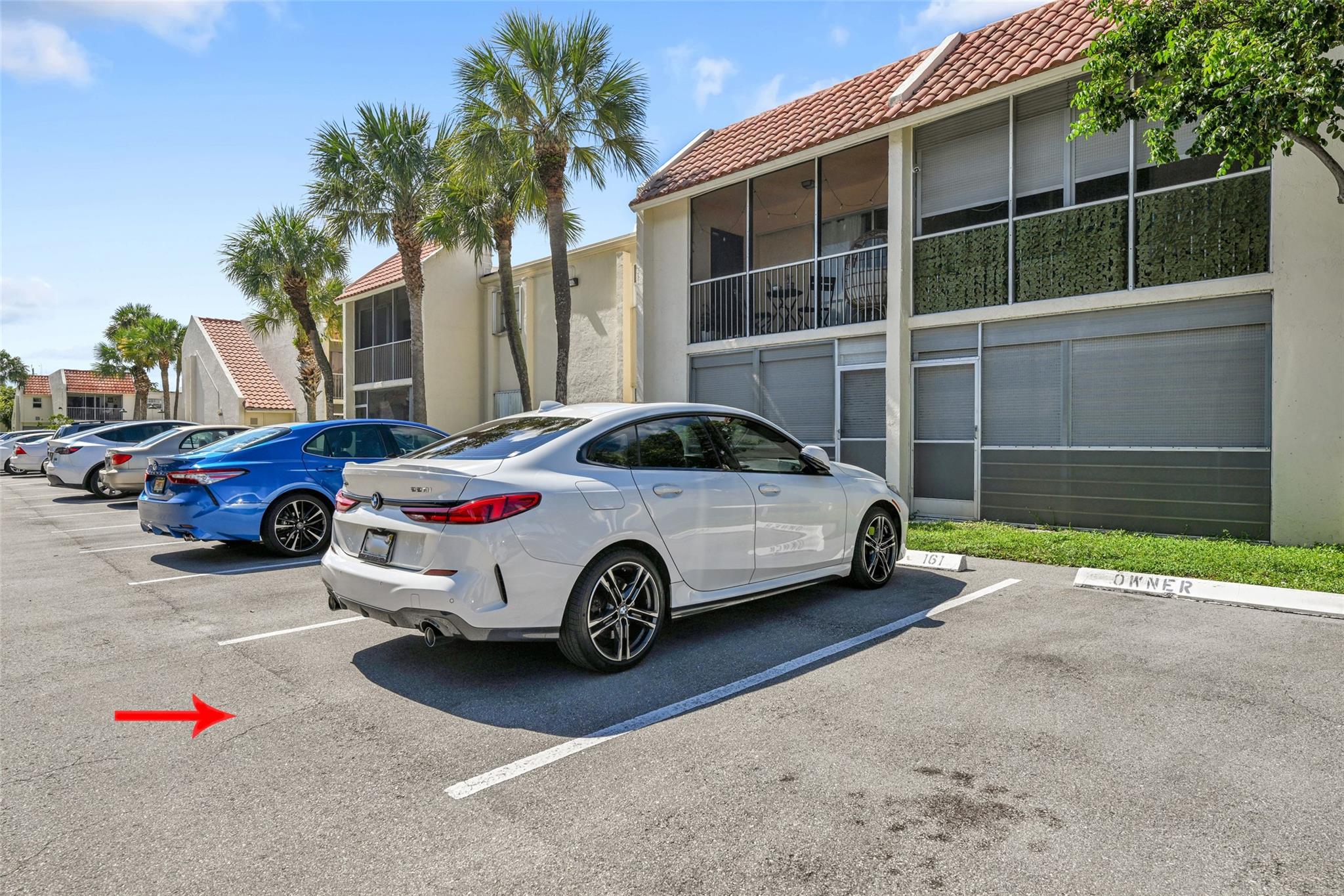 Deerfield Pines condo - Residential