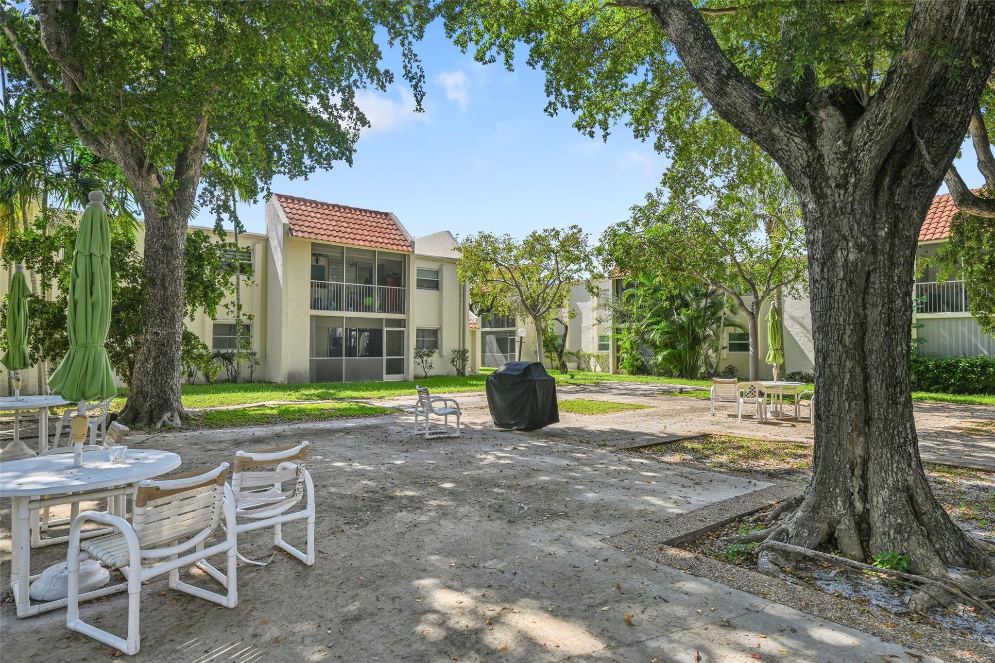 Deerfield Pines condo - Residential