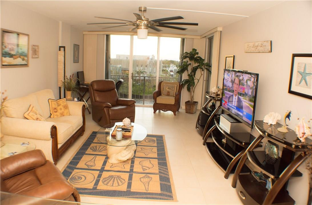 SEACREST TOWERS - Residential