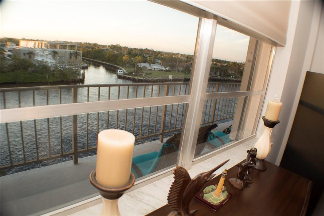 SEACREST TOWERS - Residential