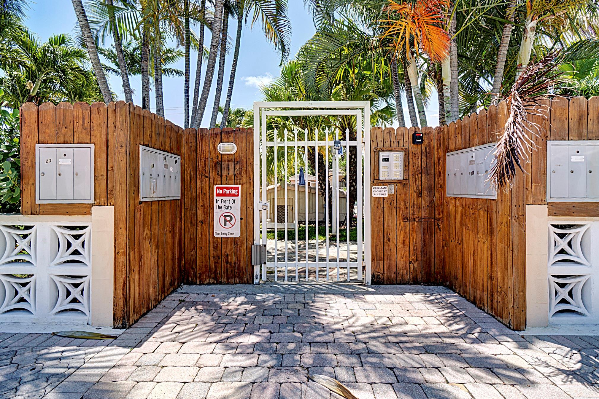 736 NE 13th Ct 21