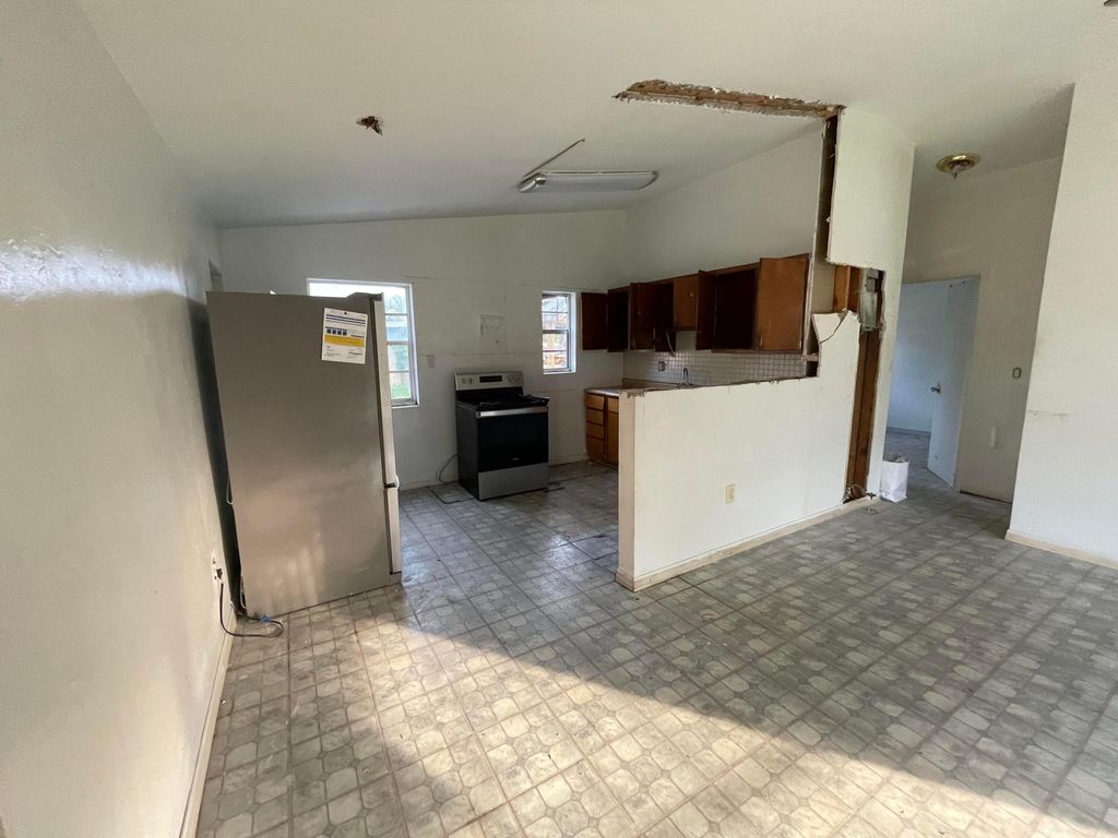 Photo of 440 Pensacola Drive, Lake Worth, FL 33462 (MLS # R11012250)