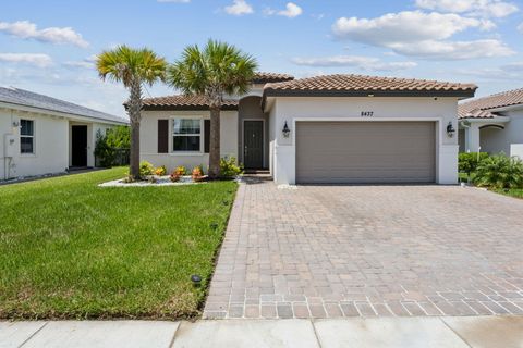 A home in Port St Lucie